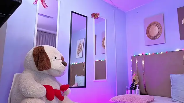 Snapshot of sarah_cruzz_ chatting on 18, 1, 2026 sarah cruzz online show from 18, 1, 2026