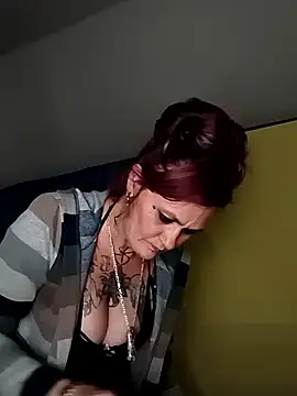 renegade vyxxen online show from 18, 1, 2026