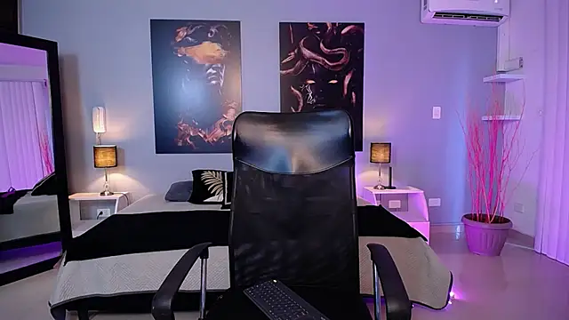 Snapshot of JasmineCampbell_ chatting on 9, 9, 2025 JasmineCampbell online show from 9, 9, 2025