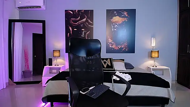 Snapshot of JasmineCampbell_ chatting on 15, 9, 2025 JasmineCampbell online show from 15, 9, 2025