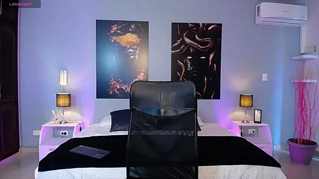 Snapshot of JasmineCampbell_ chatting on 24, 10, 2025 JasmineCampbell online show from 24, 10, 2025