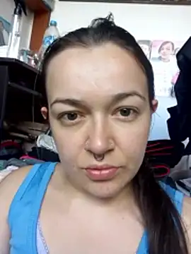 Angela 18honey online show from 1, 4, 2026