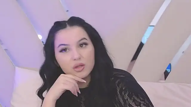 Snapshot of Amalthea_ chatting on 3, 2, 2025 Amalthea online show from 3, 2, 2025