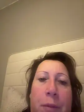 Snapshot of xsexycurvymilf chatting on 13, 12, 2024 xsexycurvymilf online show from 13, 12, 2024