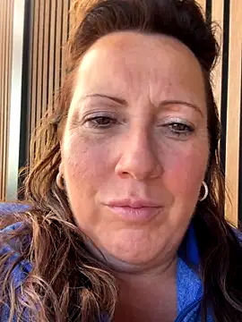 Snapshot of xsexycurvymilf chatting on 30, 9, 2025 xsexycurvymilf online show from 30, 9, 2025