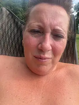 Snapshot of xsexycurvymilf chatting on 16, 7, 2026 xsexycurvymilf online show from 16, 7, 2026