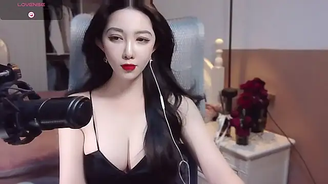 Snapshot of vyizh- chatting on 15, 1, 2025 vyizh- online show from 15, 1, 2025