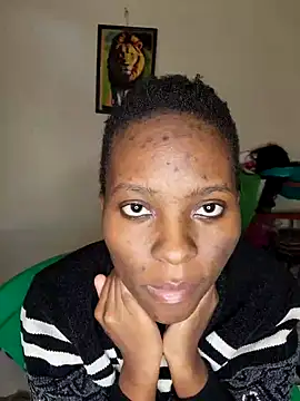 Snapshot of ShydatX chatting on 11, 7, 2026 ShydatX online show from 11, 7, 2026