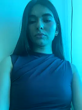 Snapshot of Coralinee_01 chatting on 21, 11, 2025 Coralinee 01 online show from 21, 11, 2025