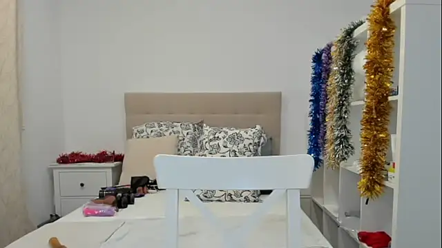 emmita69  online show from 20, 12, 2025