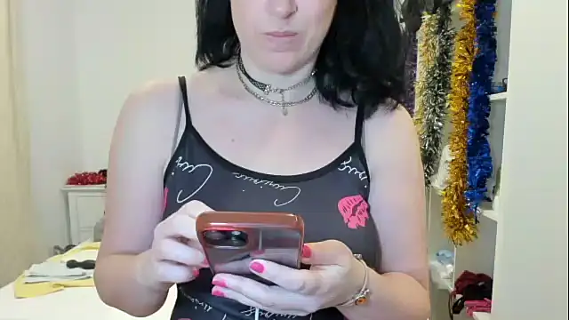 emmita69  online show from 6, 1, 2026