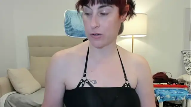 emmita69  online show from 28, 2, 2026