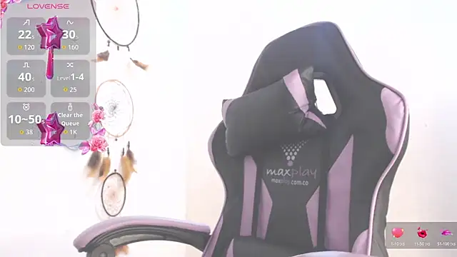 Snapshot of Amara18_ chatting on 20, 11, 2025 Amara18 online show from 20, 11, 2025