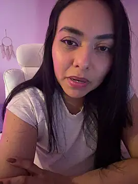 PetitLumiere online show from 3, 2, 2025