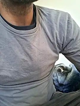 Snapshot of molozeb chatting on 29, 9, 2025 molozeb online show from 29, 9, 2025