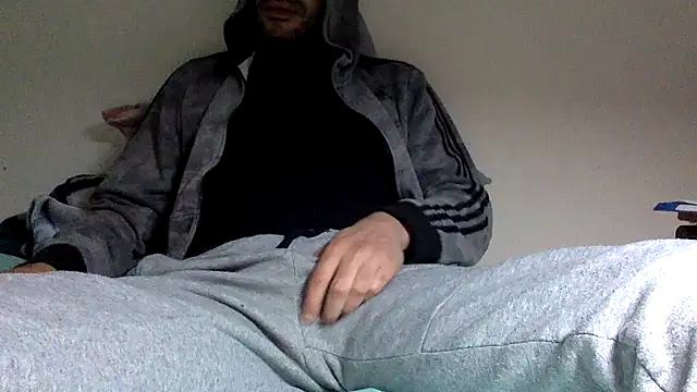 Snapshot of molozeb chatting on 18, 11, 2025 molozeb online show from 18, 11, 2025