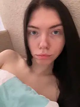 Lisaaa Alisa online show from 5, 3, 2025