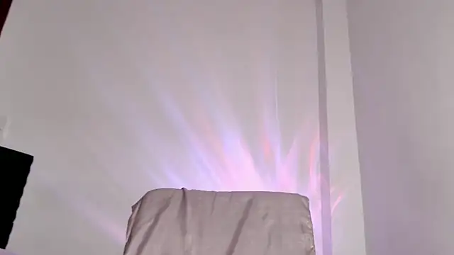 caarlywhitee online show from 22, 11, 2025