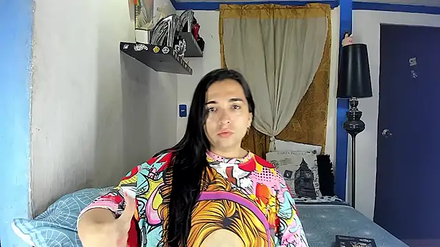 Snapshot of SARAMISHA chatting on 11, 5, 2026 SARAMISHA online show from 11, 5, 2026