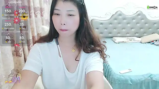 Snapshot of -Shirleyni_ chatting on 16, 10, 2025 -Shirleyni online show from 16, 10, 2025