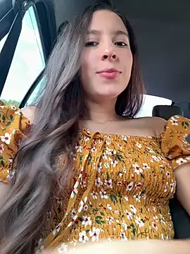 Snapshot of LittleDoll___ chatting on 5, 12, 2024 LittleDoll online show from 5, 12, 2024