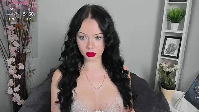 Snapshot of Lori__Hell chatting on 14, 5, 2026 Lori Hell online show from 14, 5, 2026