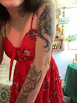 LiliJones  online show from 4, 2, 2026