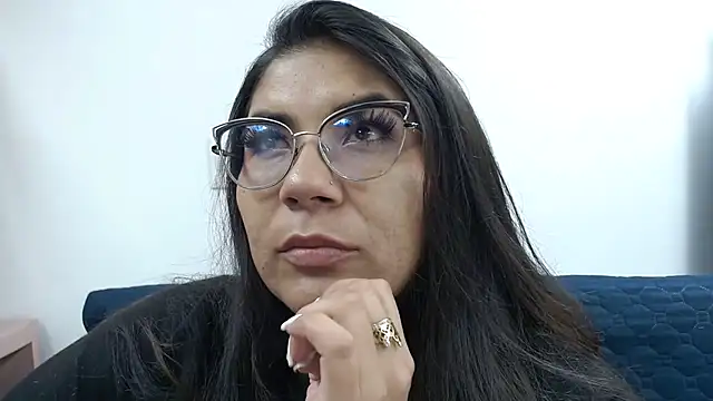 Luna Dumont online show from 21, 9, 2025