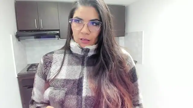 Luna Dumont online show from 16, 12, 2025