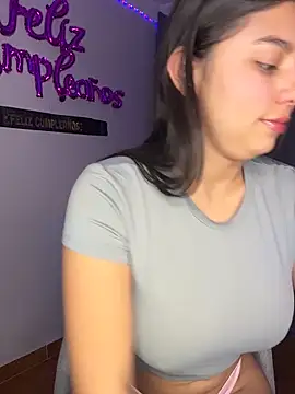 Snapshot of taylorkim12 chatting on 30, 10, 2025 taylorkim12 online show from 30, 10, 2025