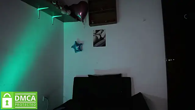 Snapshot of Mr_MrsCurie chatting on 29, 1, 2025 Mr MrsCurie online show from 29, 1, 2025