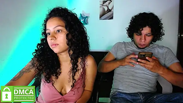 Snapshot of Mr_MrsCurie chatting on 1, 2, 2025 Mr MrsCurie online show from 1, 2, 2025