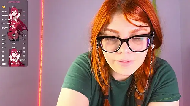 lucie nicolls online show from 14, 2, 2025