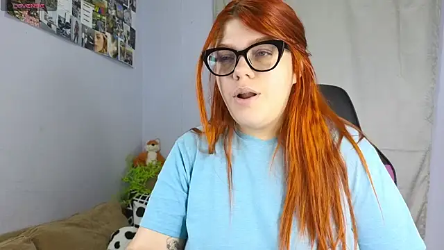 lucie nicolls online show from 21, 2, 2025