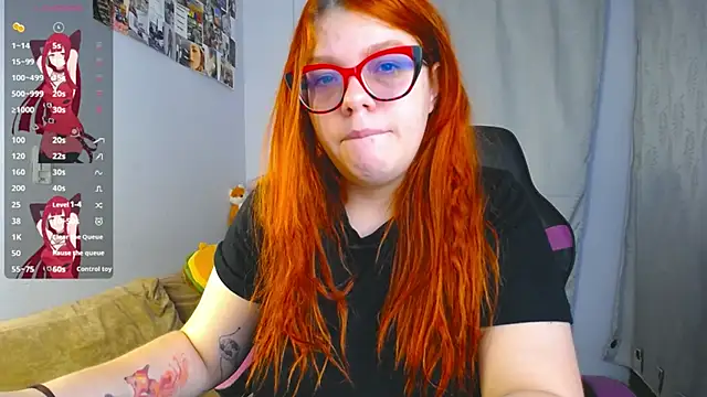 lucie nicolls online show from 9, 3, 2025