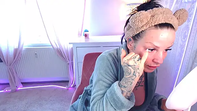 EmilyDiazofficial online show from 15, 2, 2026