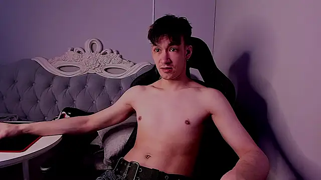 Snapshot of CalvinOwens chatting on 3, 2, 2025 CalvinOwens online show from 3, 2, 2025