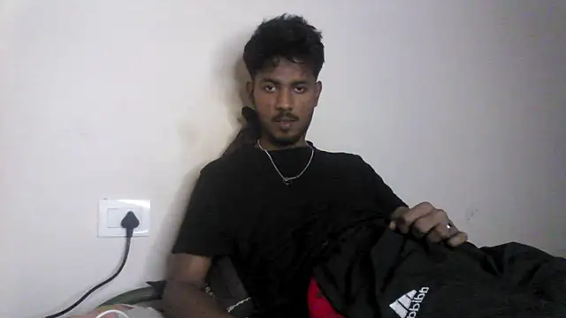 Snapshot of just_fucks chatting on 19, 10, 2025 just fucks online show from 19, 10, 2025