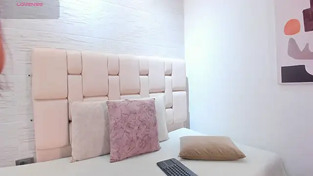 kayleeScott online show from 31, 3, 2026