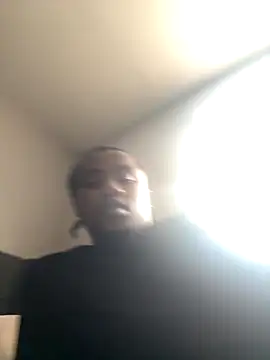 Snapshot of MandingoSlinging chatting on 17, 10, 2025 MandingoSlinging online show from 17, 10, 2025