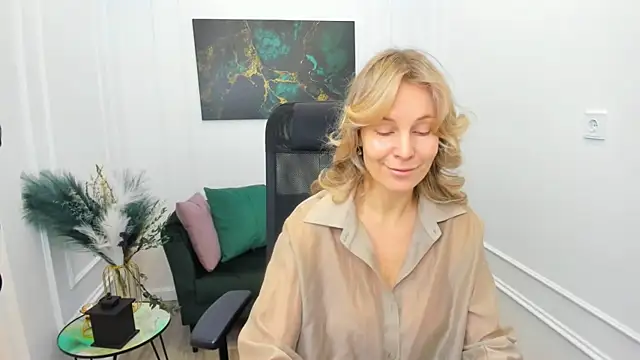 Snapshot of Sinty_Devis chatting on 22, 4, 2026 Sinty Devis online show from 22, 4, 2026