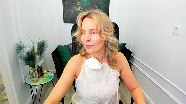 Snapshot of Sinty_Devis chatting on 21, 5, 2026 Sinty Devis online show from 21, 5, 2026