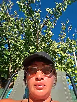 Snapshot of TheGoddessBianca chatting on 10, 11, 2025 TheGoddessBianca online show from 10, 11, 2025