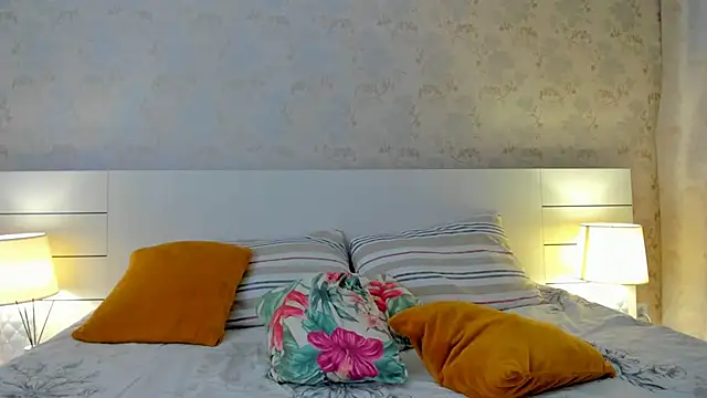 Snapshot of best_bomb chatting on 18, 2, 2025 best bomb online show from 18, 2, 2025