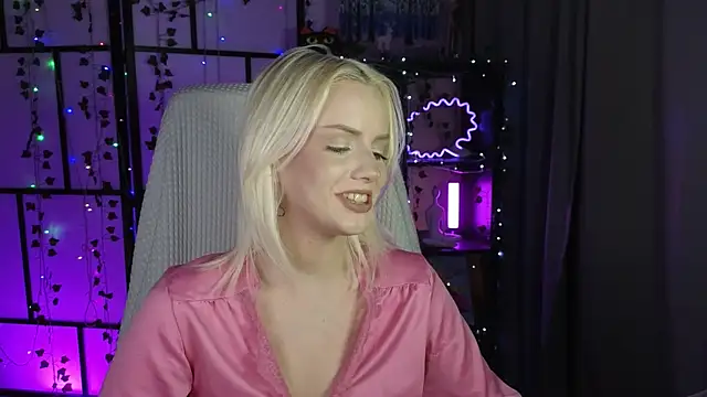 Snapshot of ImBonBon chatting on 25, 4, 2026 ImBonBon online show from 25, 4, 2026