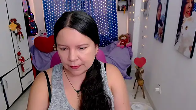 claryssa  online show from 12, 2, 2026