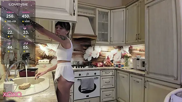 Mariella Adamss online show from 11, 3, 2025