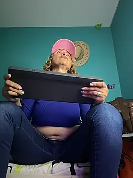 Snapshot of SheraHadee chatting on 30, 5, 2026 SheraHadee online show from 30, 5, 2026