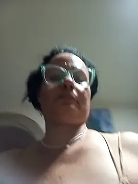 Snapshot of Eunice73 chatting on 10, 12, 2024 Eunice73 online show from 10, 12, 2024