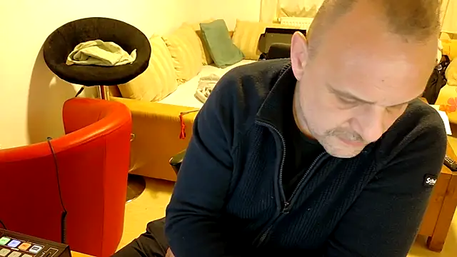 Snapshot of Jeflitschte@xh chatting on 3, 3, 2026 Jeflitschtexh online show from 3, 3, 2026